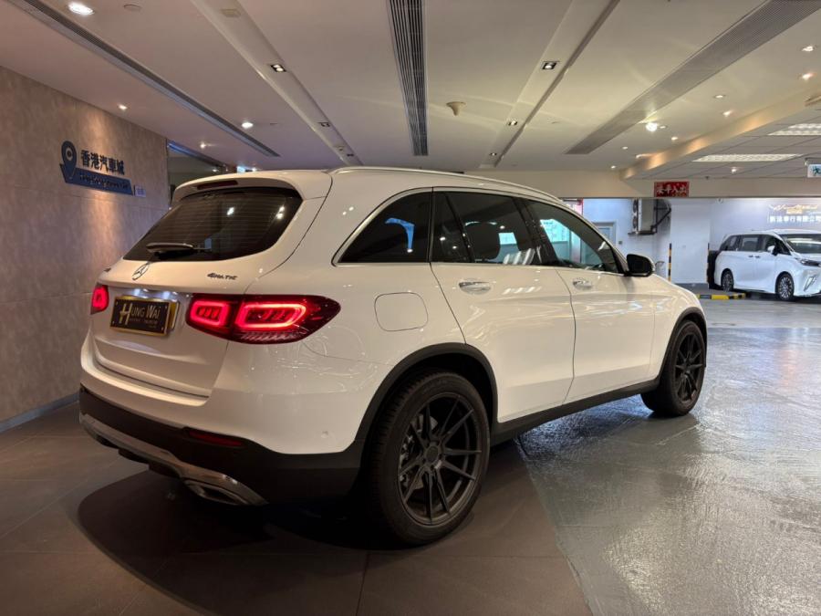 GLC300 4Matic Facelift - Image 2